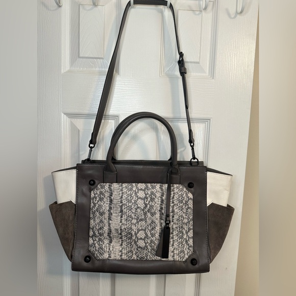 Vince Camuto Gray and White Satchel - Picture 7 of 12